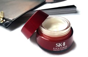 Kem chống lão hoá tuổi 30 SK-II R.N.A Power Radical New Age 