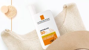 Kem chống nắng Anthelios Invisible Fluid SPF 50+